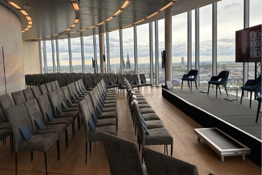 Tagung und Firmenevent in der Eventlocation KÖLNSKY in Köln
